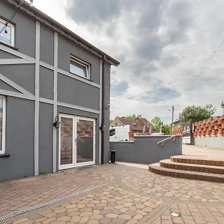 Grey Z Lazienka , Darmowy Parking, Zameldowanie Bezobslugowe Hostel