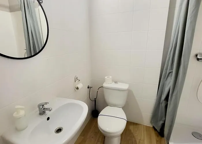 Grey Z Lazienka , Darmowy Parking, Zameldowanie Bezobslugowe