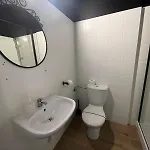 Grey Z Lazienka , Darmowy Parking, Zameldowanie Bezobslugowe Hostel *