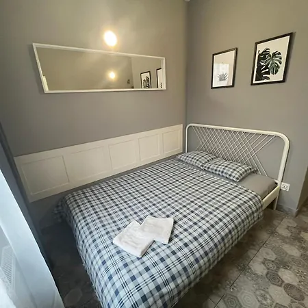 Grey Z Lazienka, Free Parking & Self Check-in Hostel