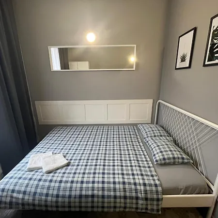 Hostel Grey Z Lazienka, Free Parking & Self Check-in *