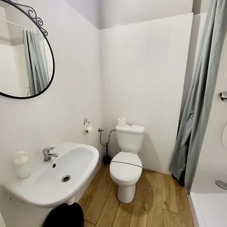 Grey Z Lazienka , Darmowy Parking, Zameldowanie Bezobslugowe