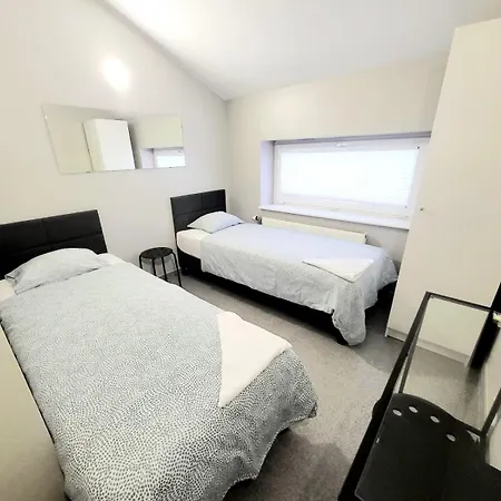 Grey Z Lazienka, Free Parking & Self Check-in Poznan