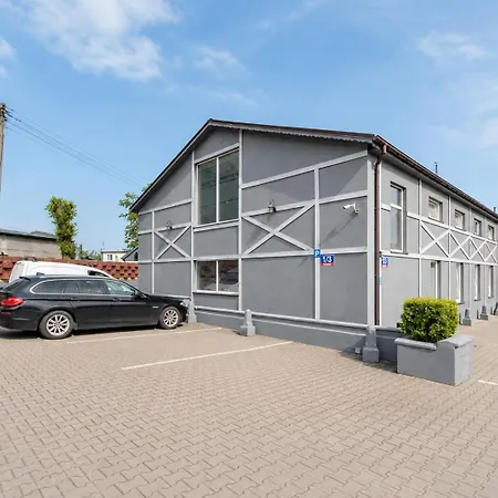Hostel Grey Z Lazienka, Free Parking & Self Check-in Poznan