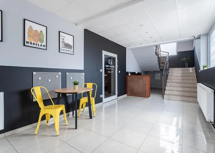 بيت شباب Grey Z Lazienka , Darmowy Parking, Zameldowanie Bezobslugowe