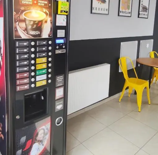 Grey Pokój Z łazienką , Darmowy Parking, Zameldowanie Bezobsługowe Hostel Poznań