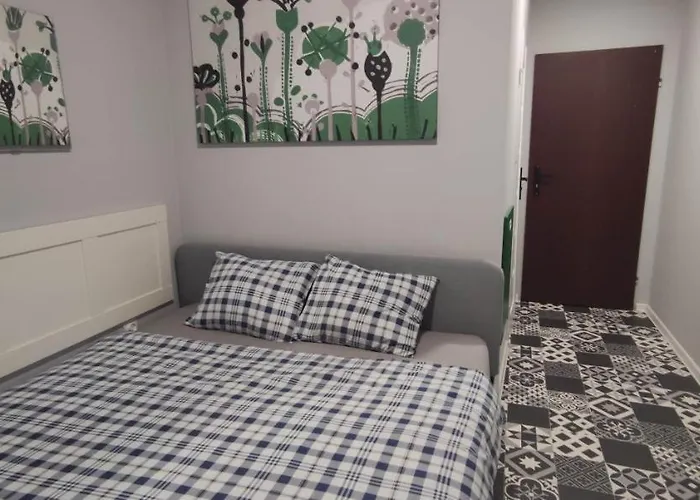 Grey Pokój Z łazienką , Darmowy Parking, Zameldowanie Bezobsługowe *