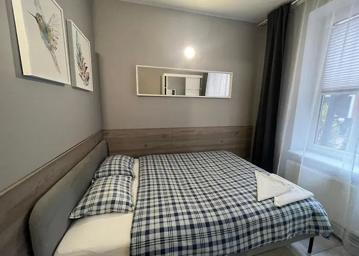 Grey Pokój Z łazienką , Darmowy Parking, Zameldowanie Bezobsługowe *