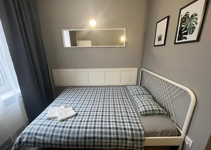 Hostel Grey Z Lazienka , Darmowy Parking, Zameldowanie Bezobslugowe *