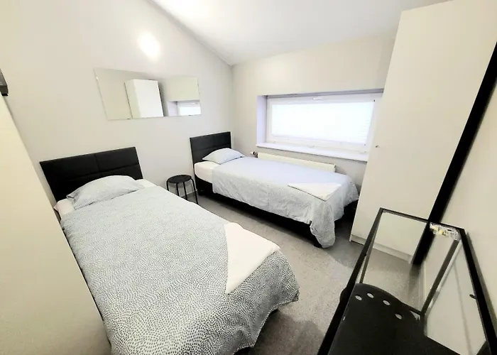 Grey Z Lazienka , Darmowy Parking, Zameldowanie Bezobslugowe Poznan